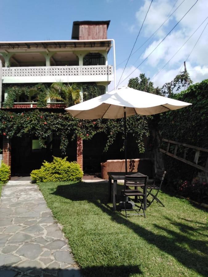 Hospedaje Lolita San Pedro La Laguna Exteriér fotografie