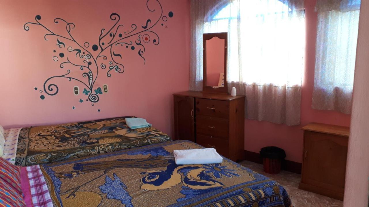 Hospedaje Lolita San Pedro La Laguna Exteriér fotografie
